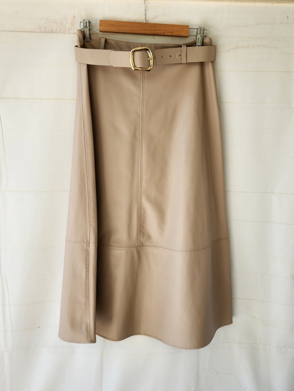 Zara Beige Faux Leather Midi Skirt with Belt - Picture 4 of 11